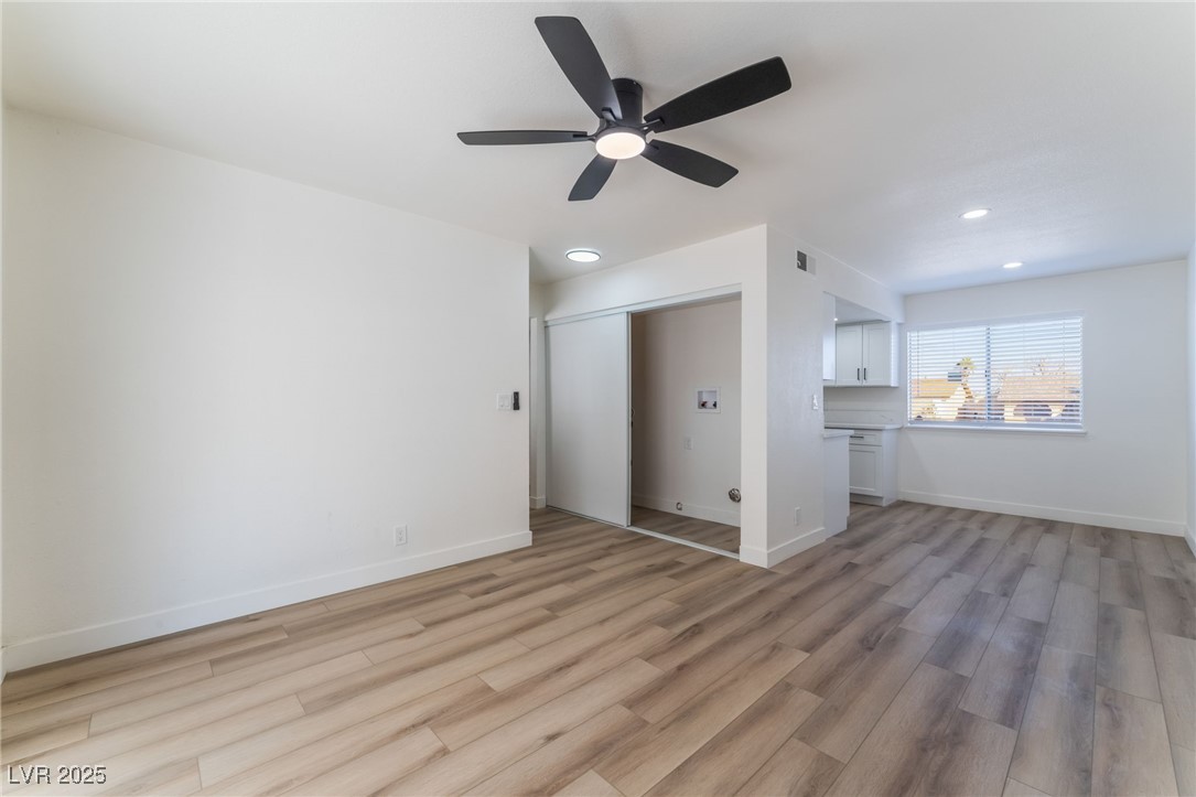 705 North Torrey Pines Drive Property Photo 12
