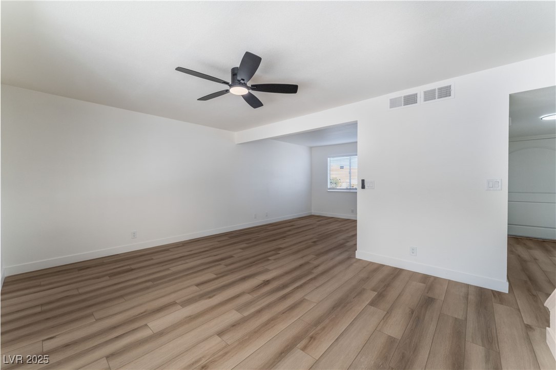 705 North Torrey Pines Drive Property Photo 16