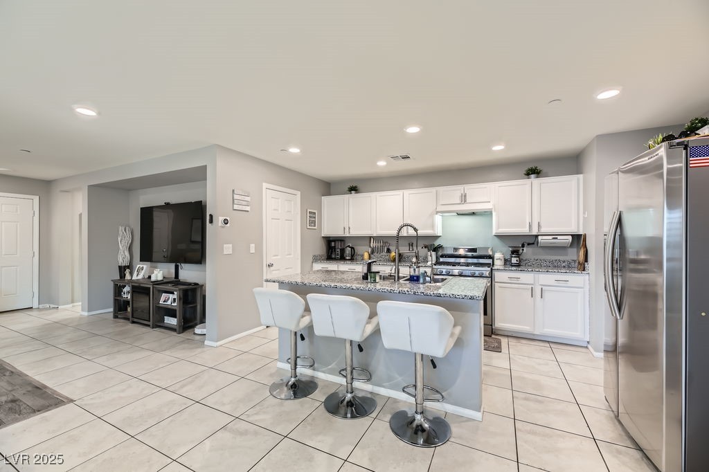 3177 Bivona Walk Property Photo 7