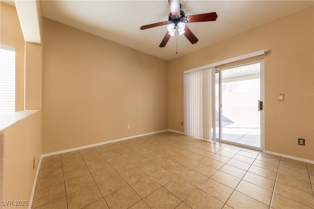 2915 Rippling Springs Street Property Photo 13