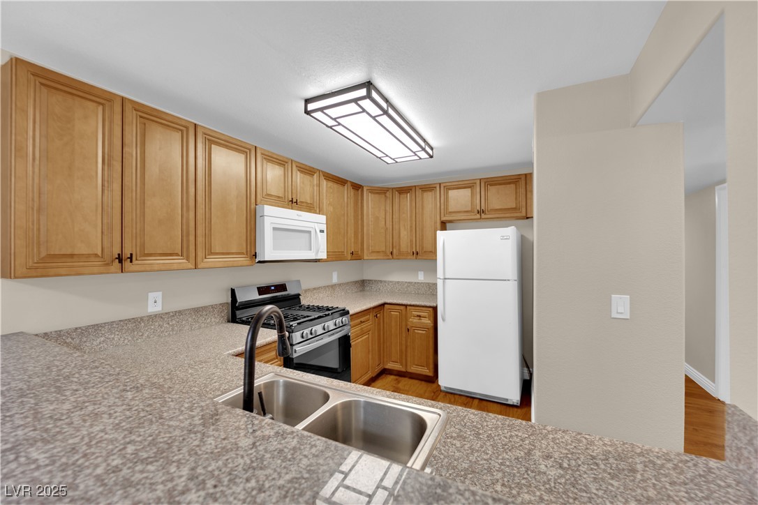 7950 West Flamingo Road 1041 Property Photo 10