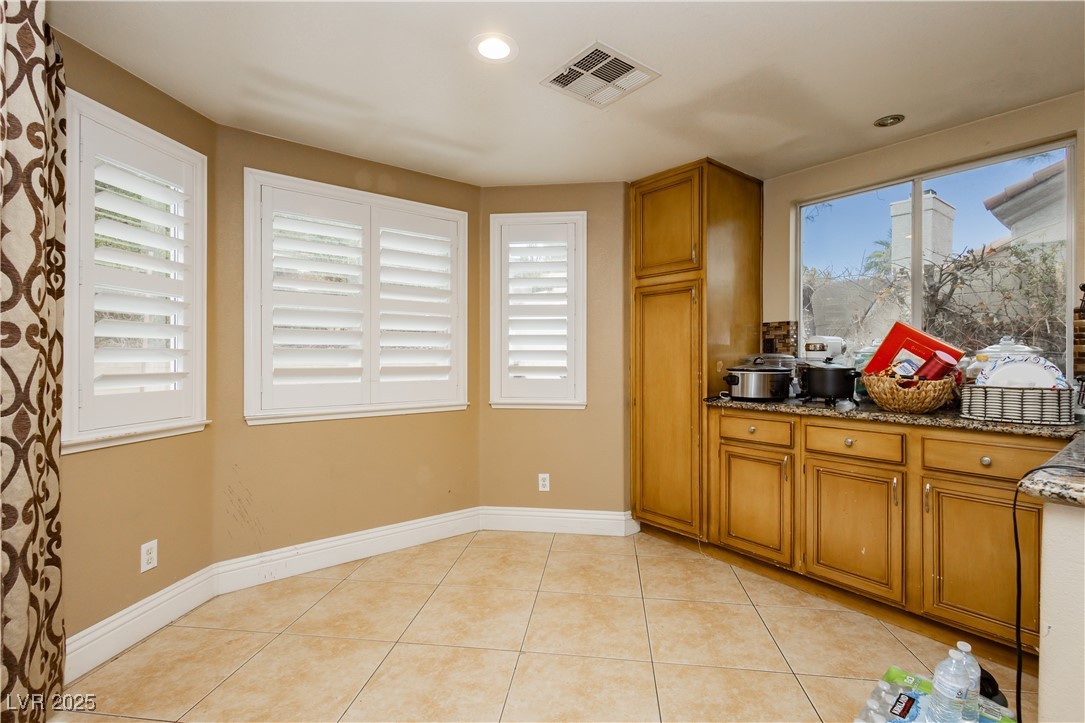 4401 Inez Drive Property Photo 11