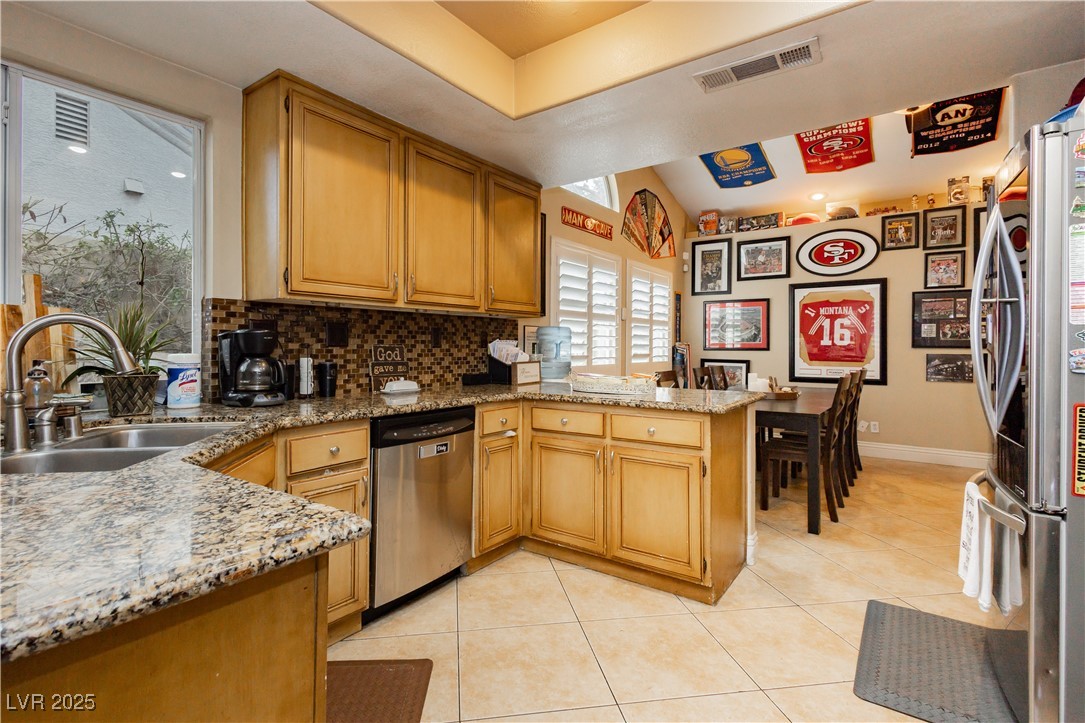 4401 Inez Drive Property Photo 13