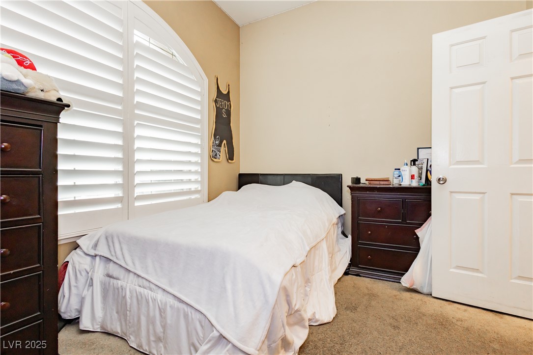 4401 Inez Drive Property Photo 16