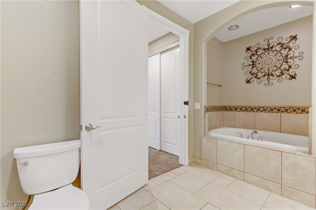 19 Via Visione 204 Property Photo 18
