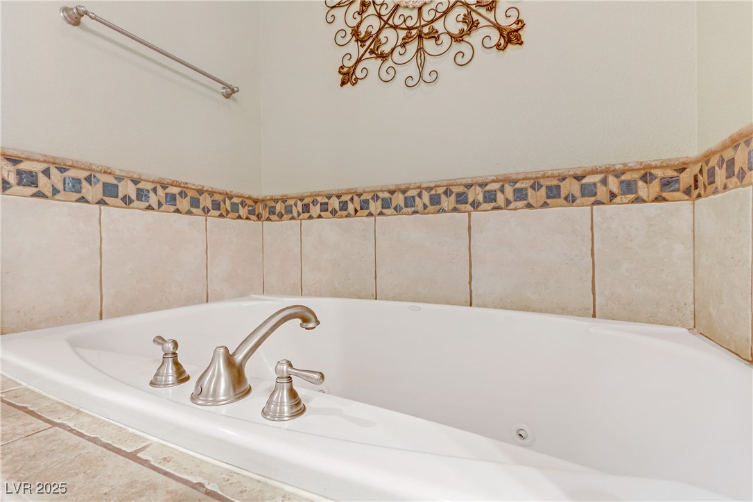 19 Via Visione 204 Property Photo 20