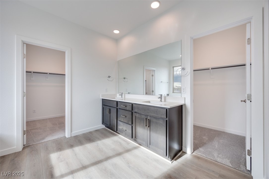 1225 Crimson Sunbird Street Property Photo 17