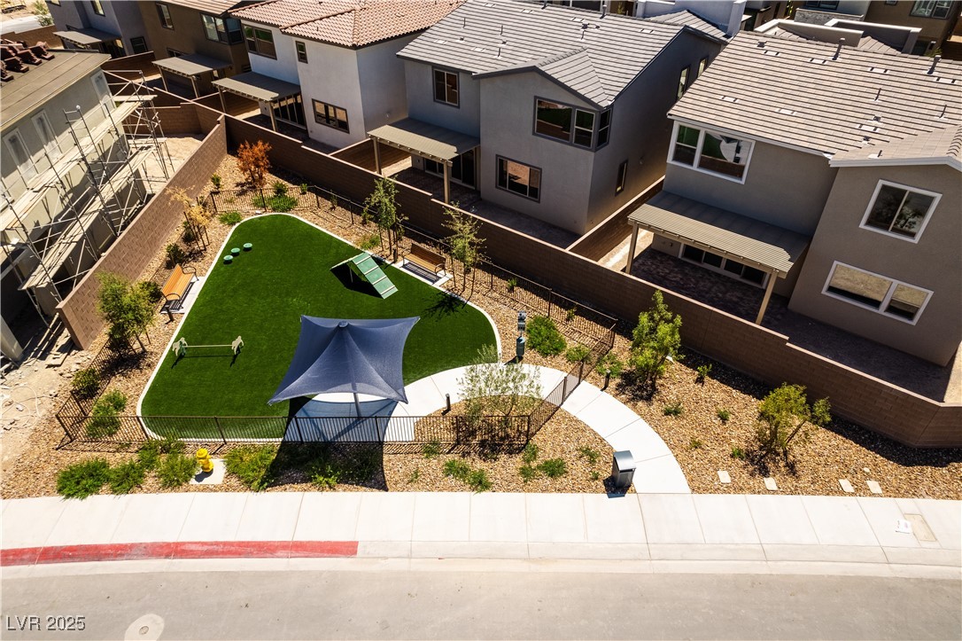 1225 Crimson Sunbird Street Property Photo 24