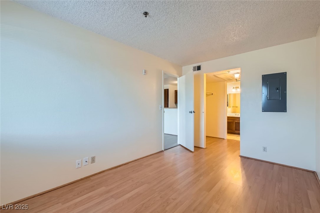 1361 East University Avenue 209 Property Photo 4