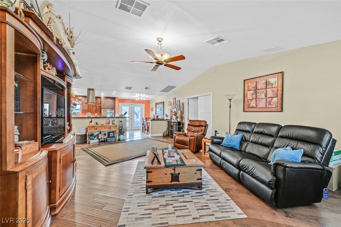 7390 West Rome Boulevard Property Photo 5