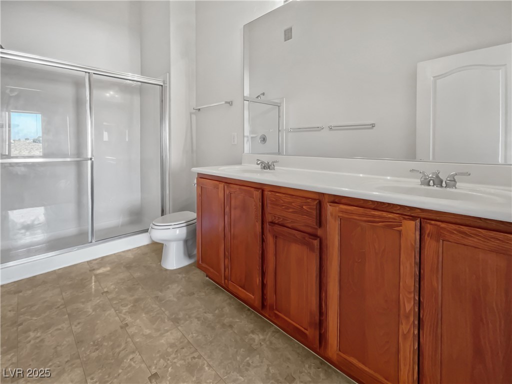 8985 South Durango Drive 2023 Property Photo 10
