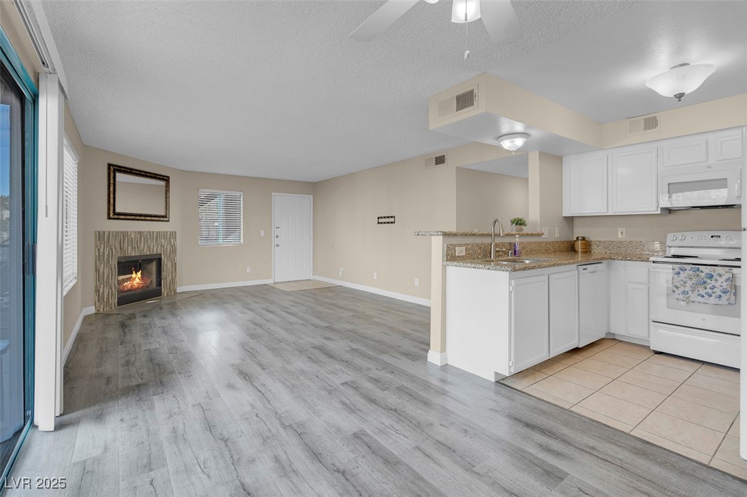 1575 West Warm Springs Road 911 Property Photo 10