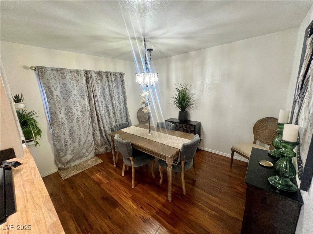 526 Sellers Place Property Photo 5