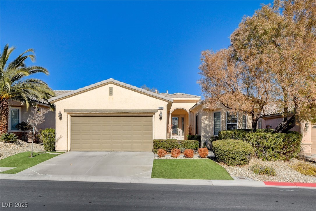 10228 Questa Sera Court Property Photo 1