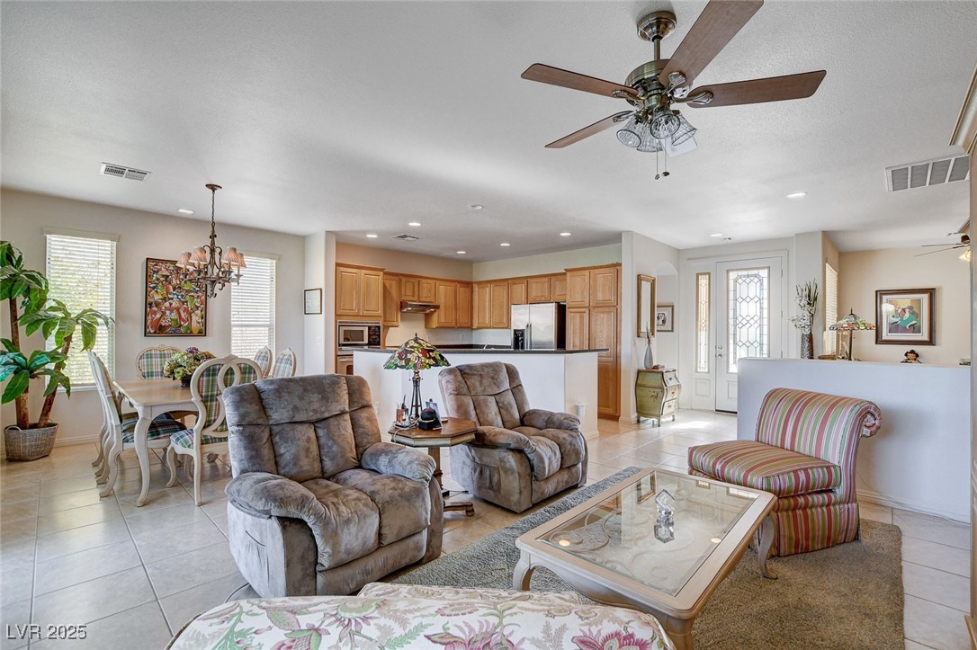 10228 Questa Sera Court Property Photo 17