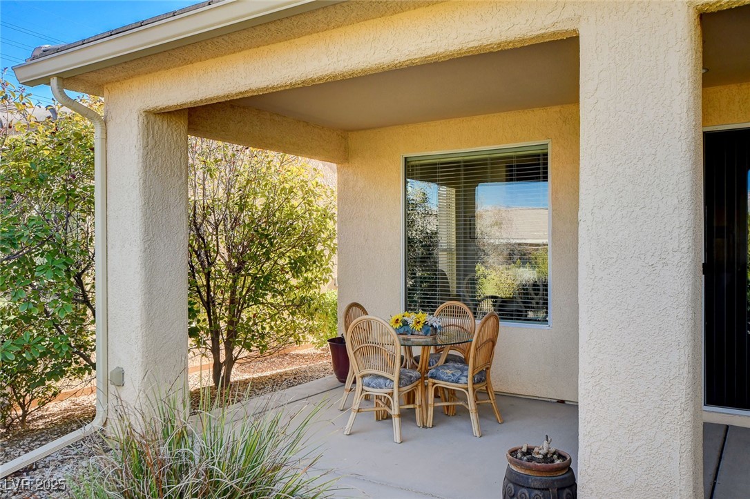 10228 Questa Sera Court Property Photo 33