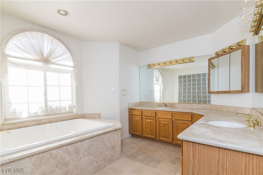 1010 Legacy Drive Property Photo 22