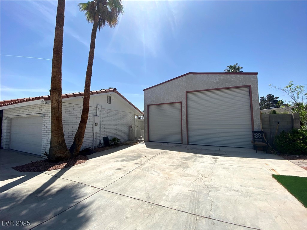 5515 Coley Avenue Property Photo 3