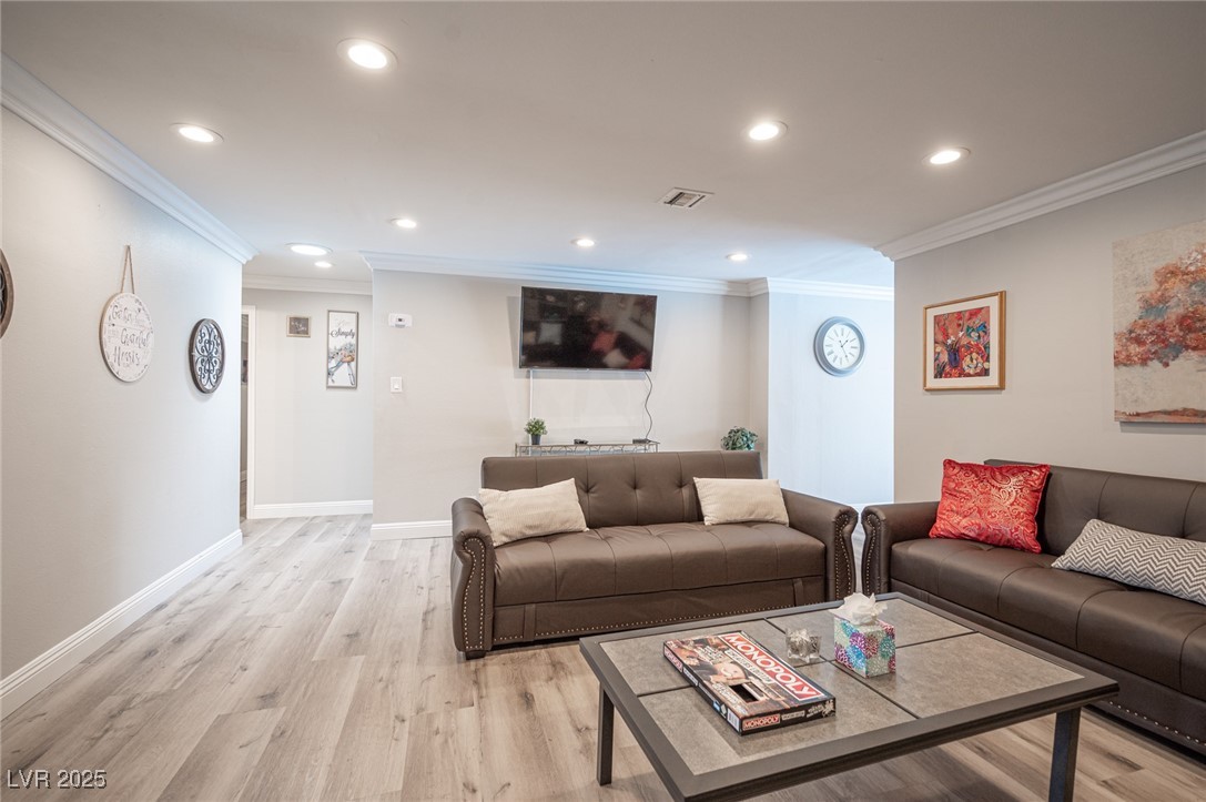 5515 Coley Avenue Property Photo 8
