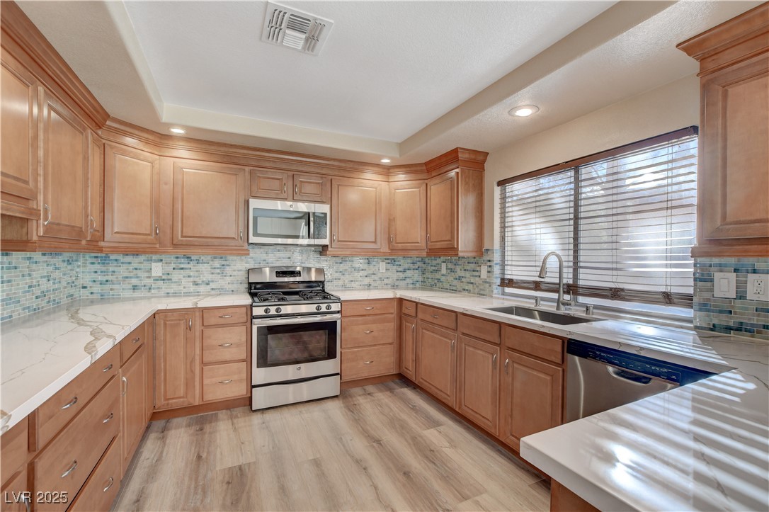 3359 Shallow Pond Drive Property Photo 18