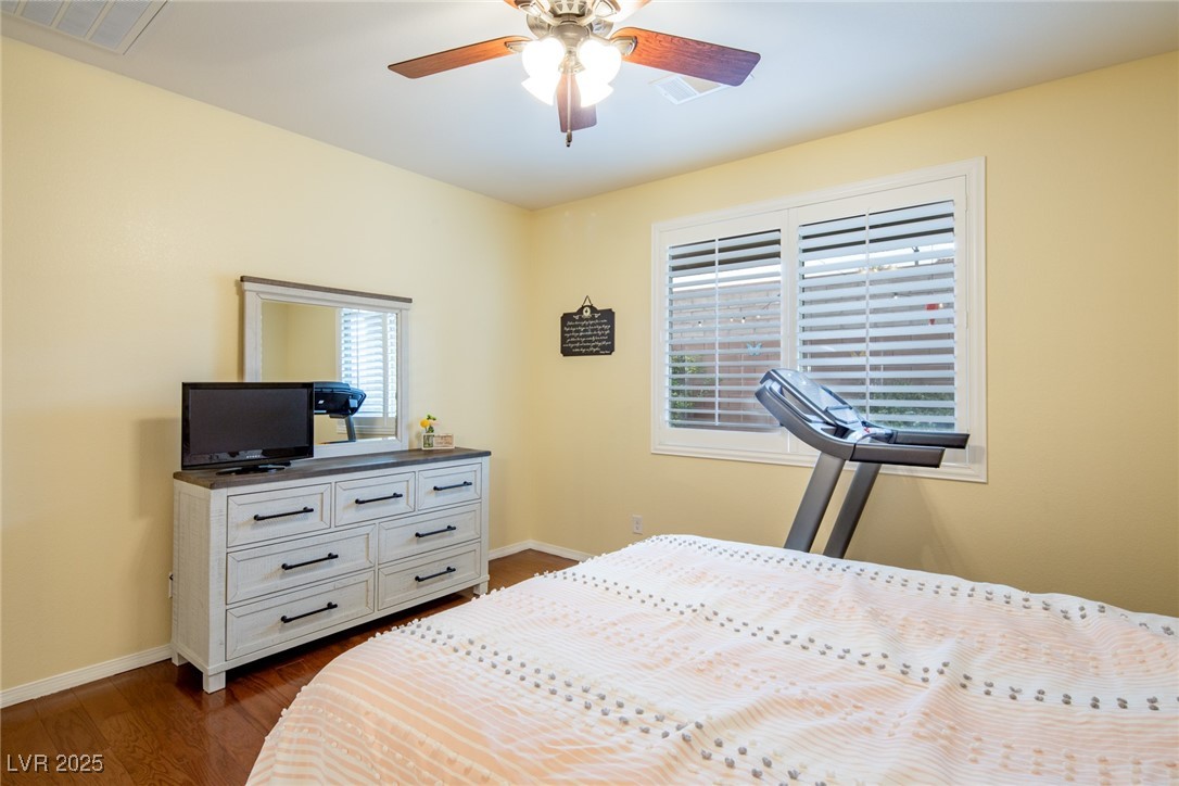 7611 Redcloud Peak Street Property Photo 13