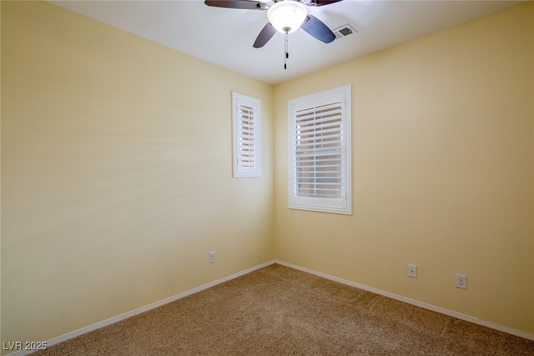 7611 Redcloud Peak Street Property Photo 16