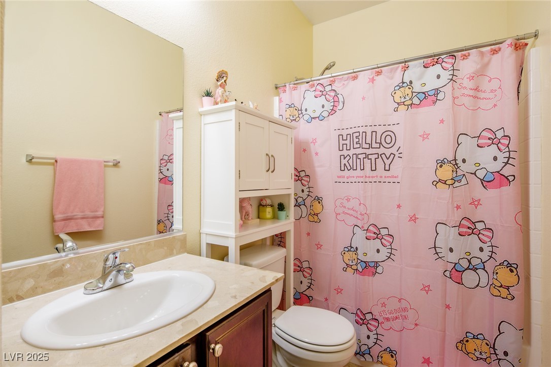 7611 Redcloud Peak Street Property Photo 18