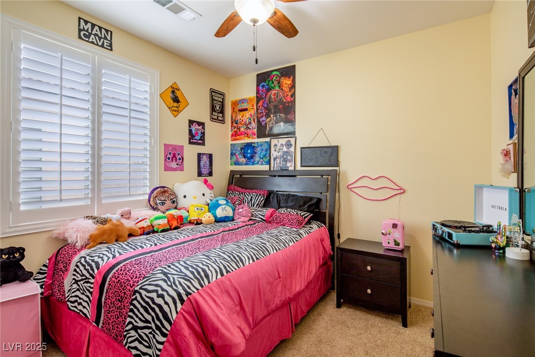 7611 Redcloud Peak Street Property Photo 20