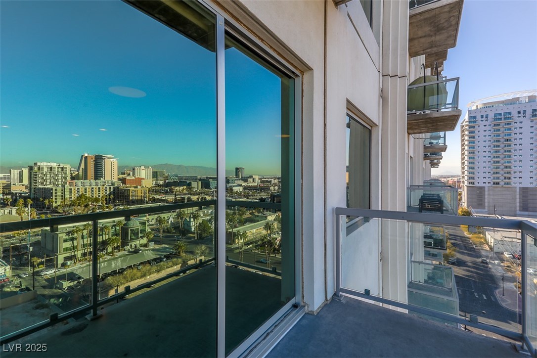 900 Las Vegas Boulevard 914 Property Photo 18