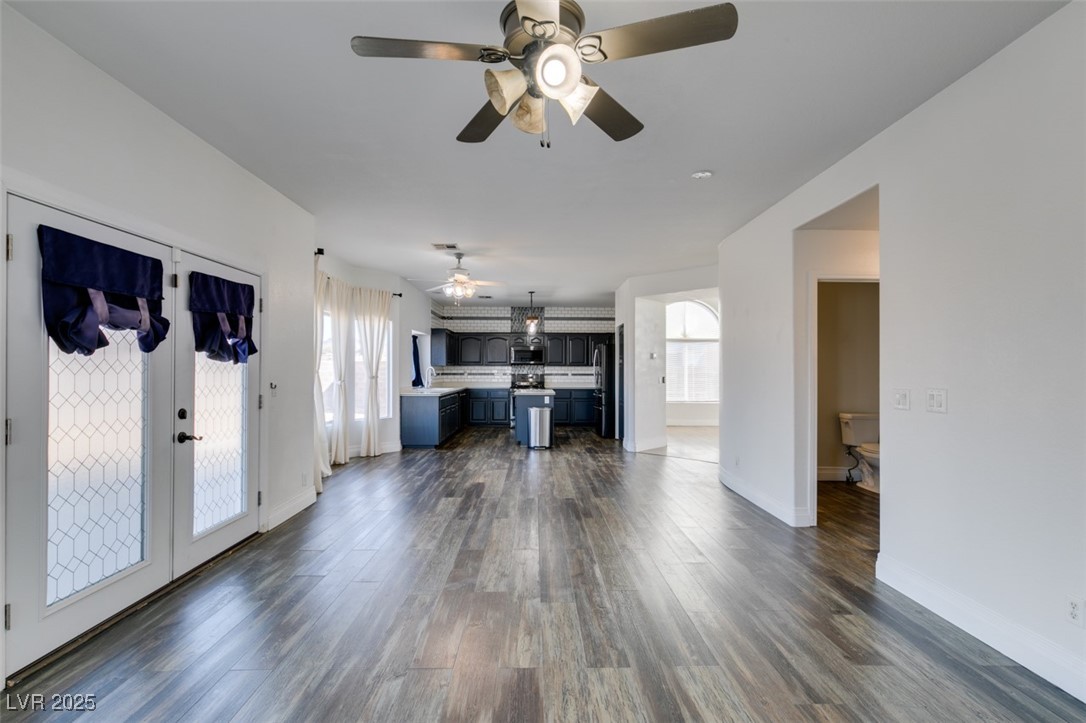 1138 Gainesborough Court Property Photo 25