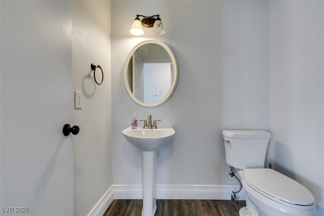 1138 Gainesborough Court Property Photo 33