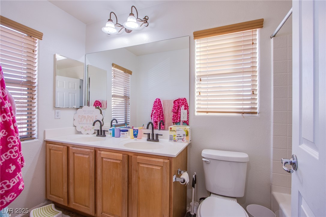 2821 White Peaks Avenue Property Photo 25