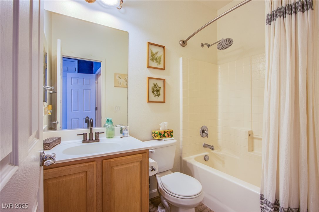 2821 White Peaks Avenue Property Photo 30