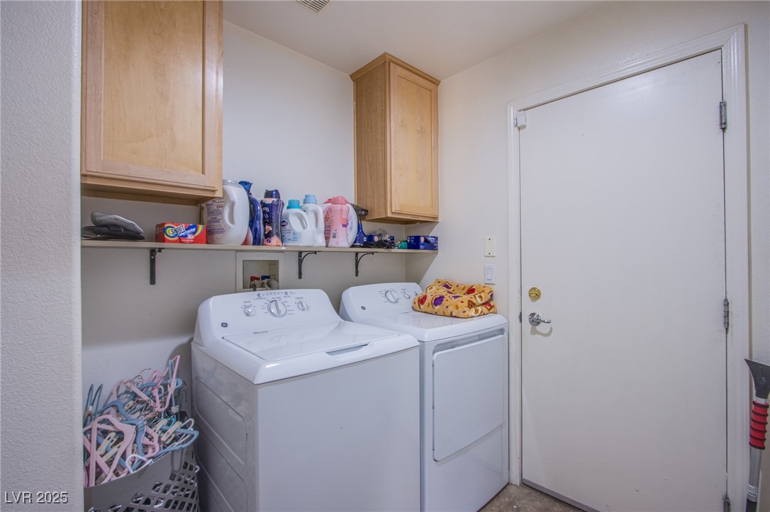 2821 White Peaks Avenue Property Photo 32