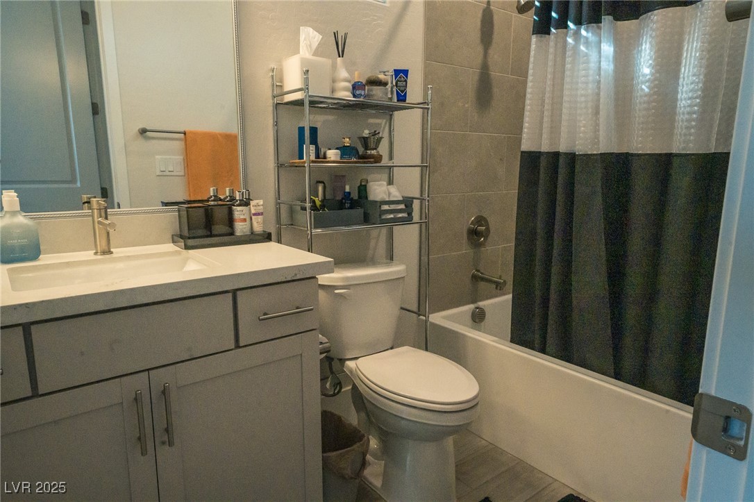 9584 Jadeite Lane 0 Property Photo 14