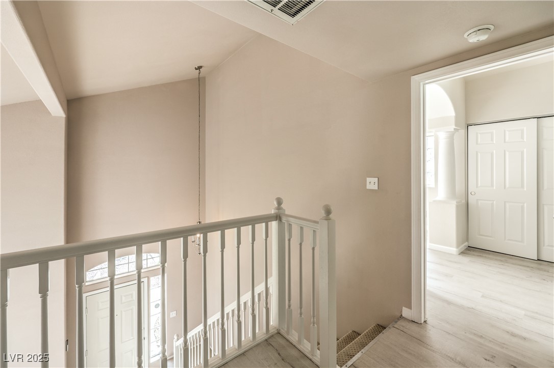 337 Seine Way 0 Property Photo 14