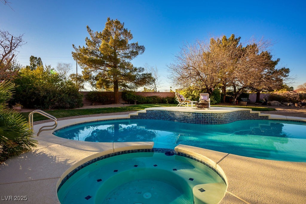 8365 Hauck Street Property Photo 7