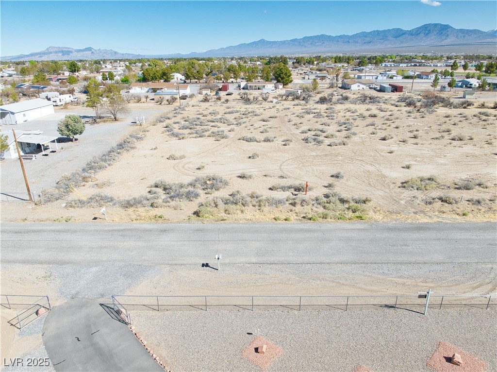 1890 Bank Avenue Property Photo 4