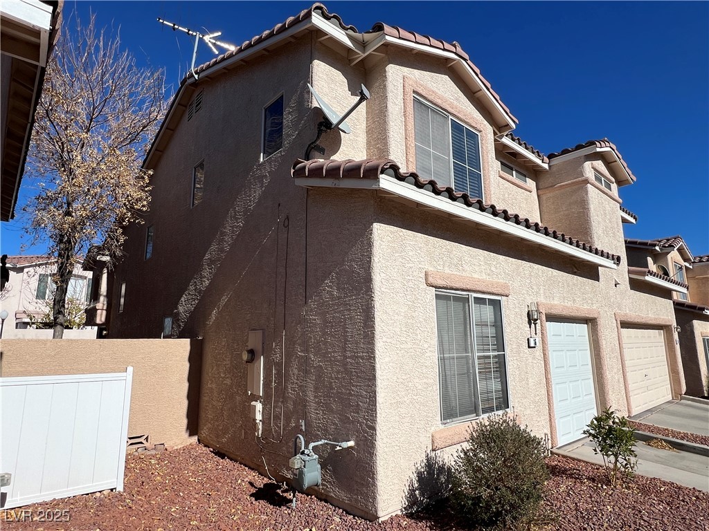16 Belle Essence Avenue Property Photo 2