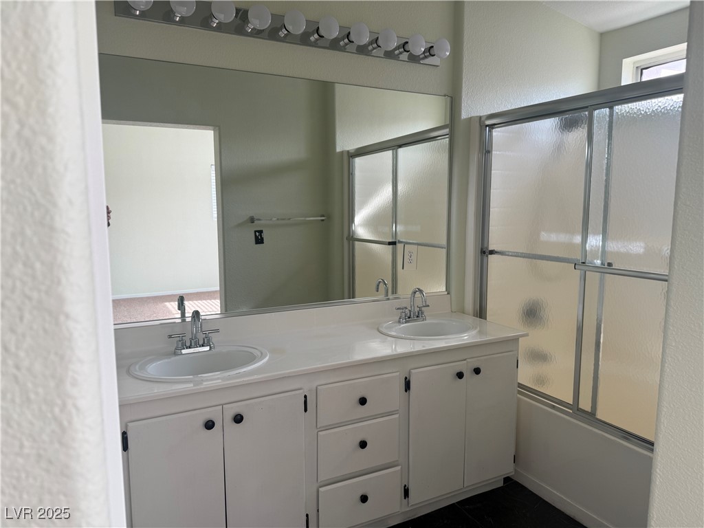 16 Belle Essence Avenue Property Photo 13