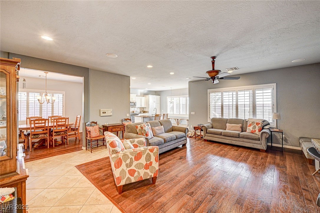 5615 Criollo Drive Property Photo 3