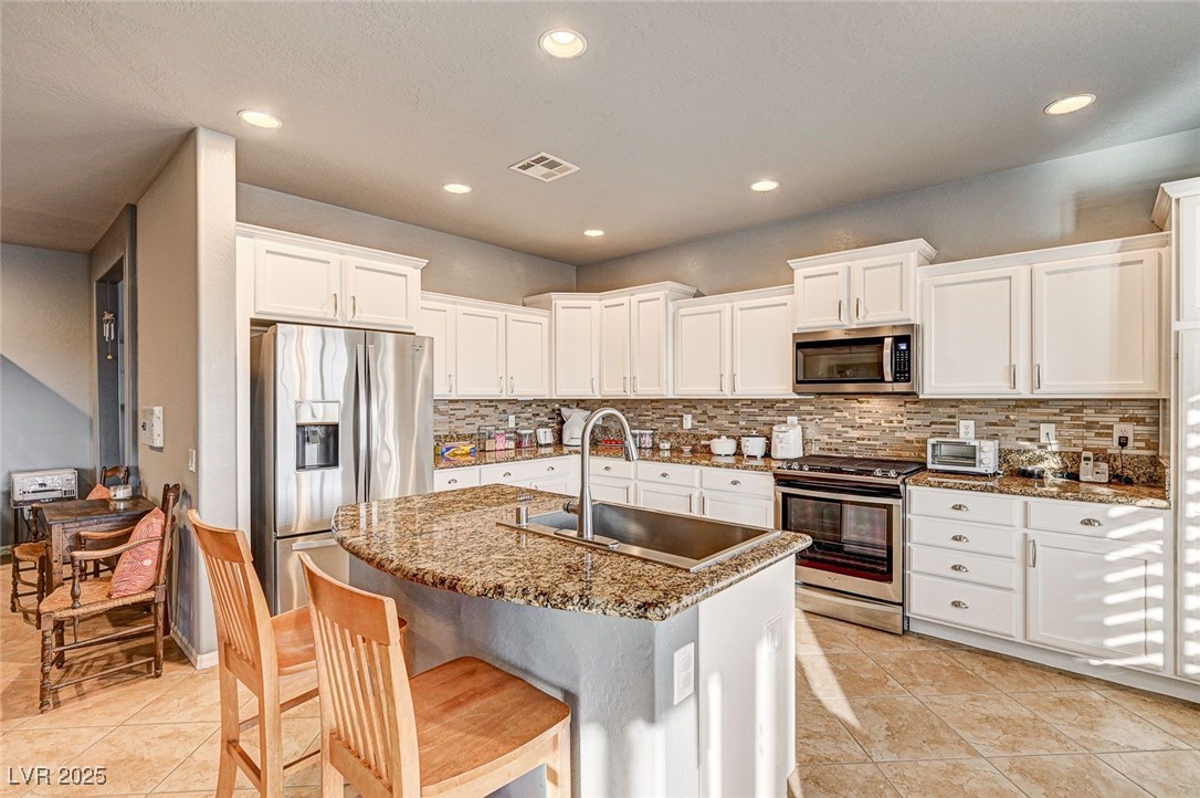 5615 Criollo Drive Property Photo 10