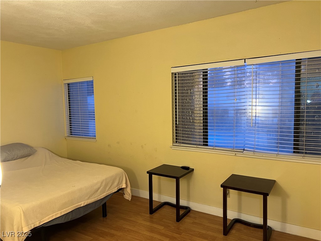 2611 Aracatuba Avenue Property Photo 15
