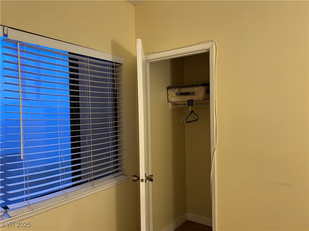 2611 Aracatuba Avenue Property Photo 16