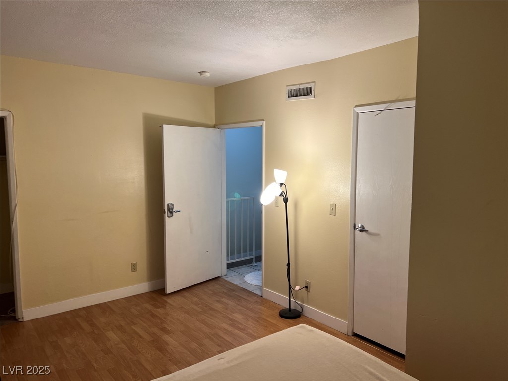 2611 Aracatuba Avenue Property Photo 17