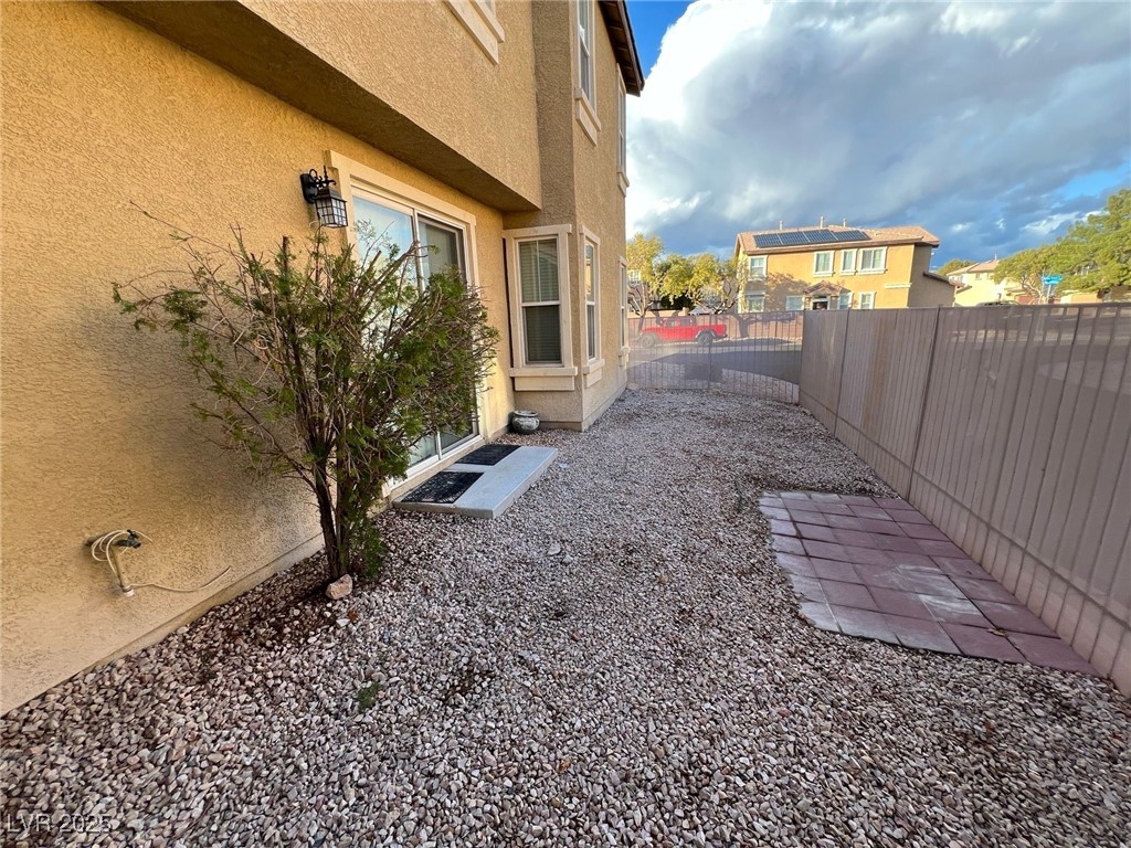 4343 Bassae Temple Avenue Property Photo 6