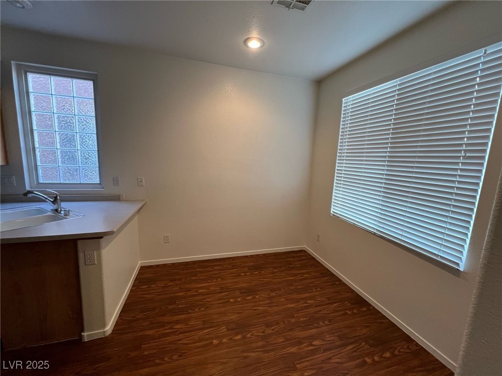4343 Bassae Temple Avenue Property Photo 10