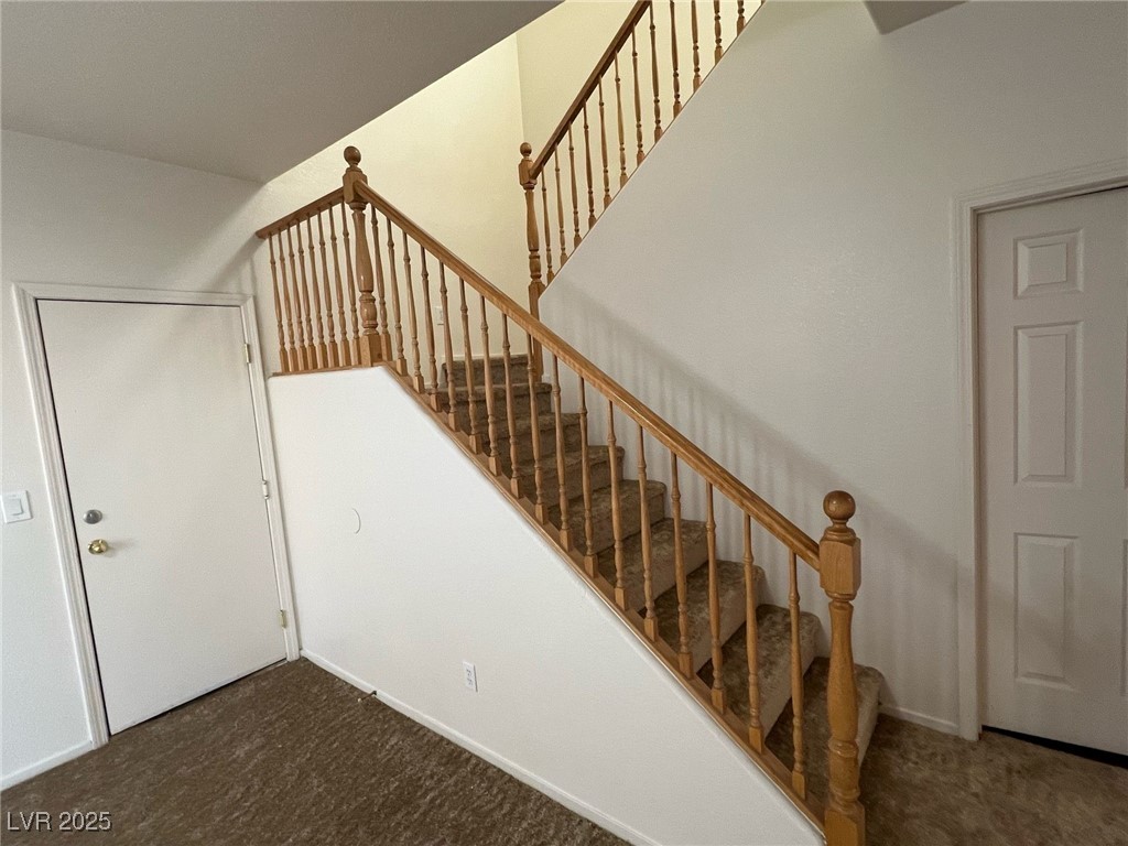 4343 Bassae Temple Avenue Property Photo 15