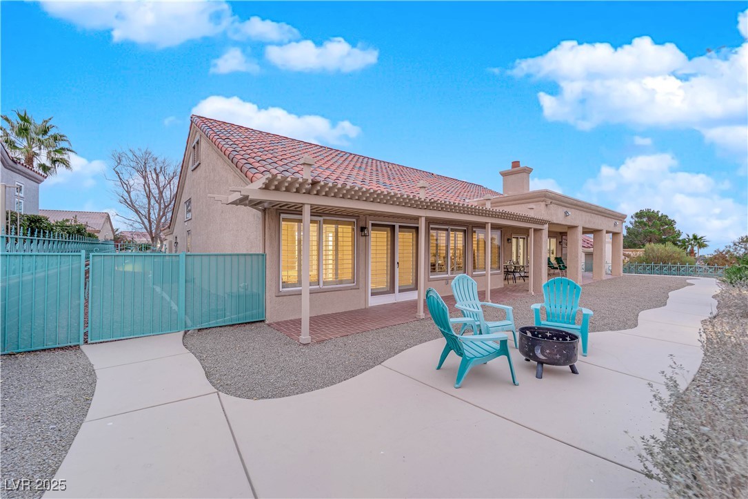 9609 Eagle Valley Drive Property Photo 8