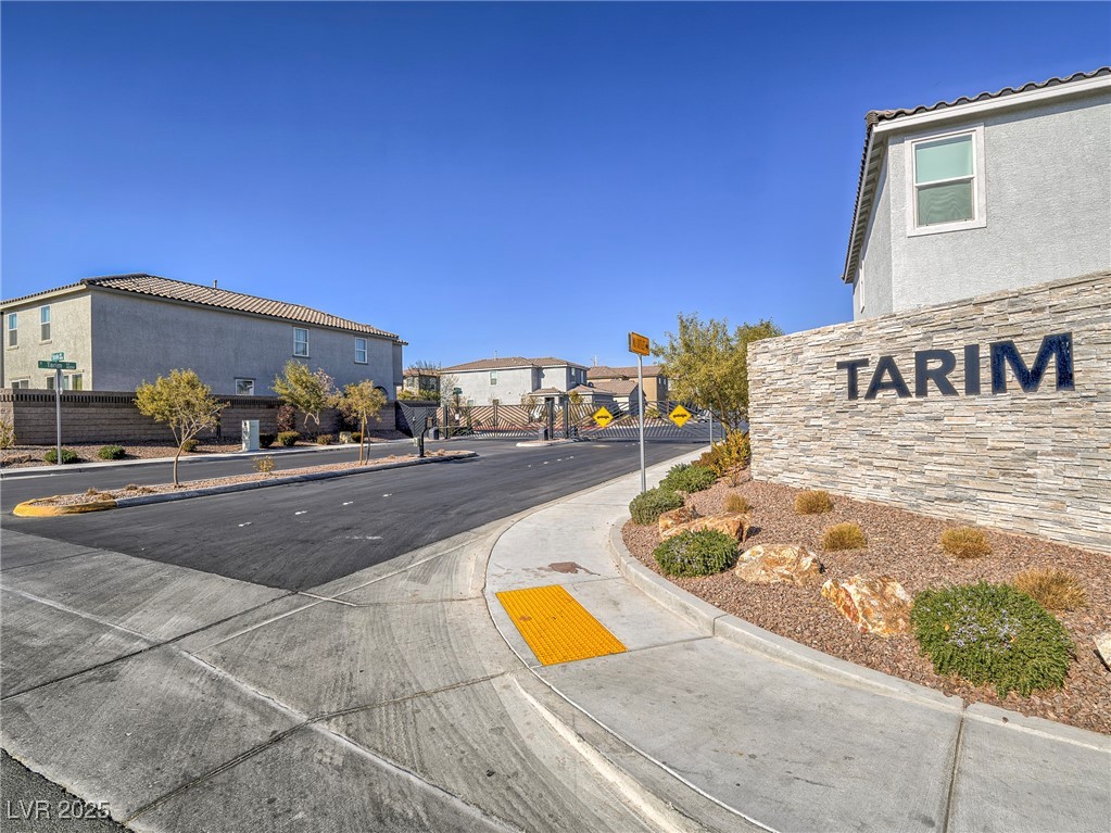4219 Tarim Street Property Photo 40